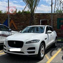 جاگوار F-Pace